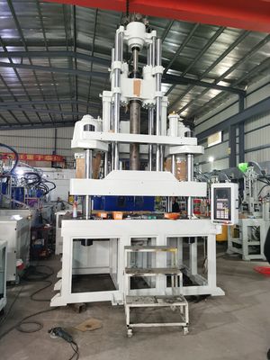 Alto livello di sicurezza 200 tonnellate macchina di stampaggio a iniezione verticale per spazzole