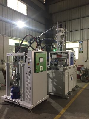 85T LSR macchina di stampaggio a iniezione a doppio scivolo Shuttle macchina di stampaggio a iniezione 21,6KW