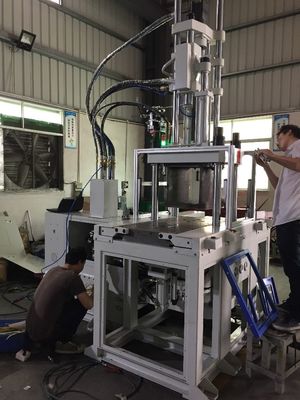 85T LSR macchina di stampaggio a iniezione a doppio scivolo Shuttle macchina di stampaggio a iniezione 21,6KW