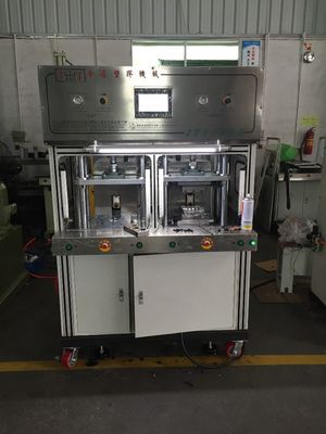 240 mm Max Open Daylight Low Pressure Injection Moulding Machine JTT-200 Forza di espulsione 8kN